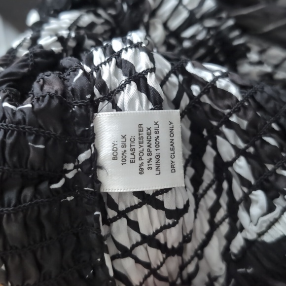 WHBM 100% silk Flowy Tropical Leaf print White /Black Halter Tube top - Picture 5 of 12